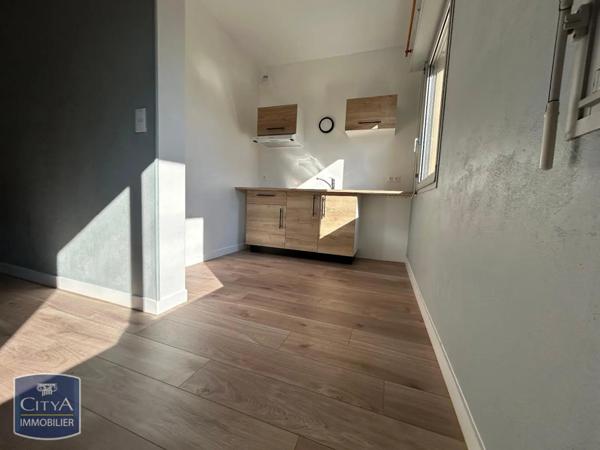 Appartement à louer 1 pièce 28m²