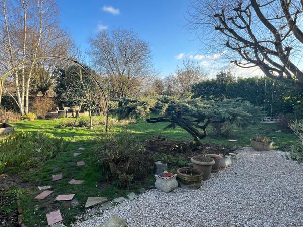 Longère (Possibilité 3 maisons individuelles)