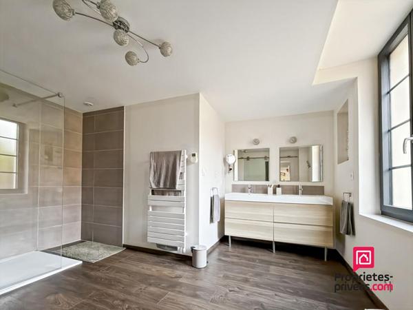 Maison d'architecte Avallon centre ville avec jardin