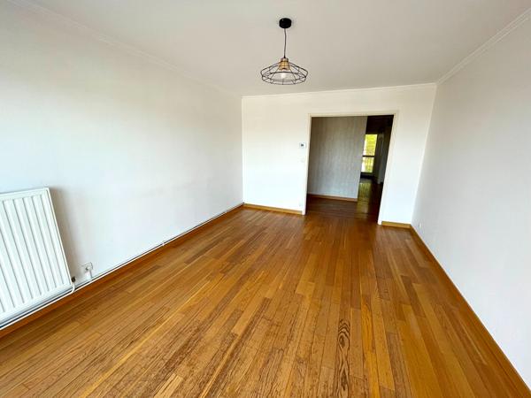 NANCY Secteur Fac de Lettres - Bel appartement F4 avec balcons, vue dégagée et parking