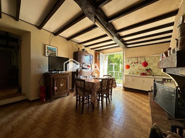 Charmante Maison de Hameau à Vendre -