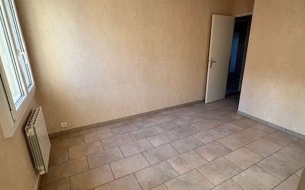 Appartement à vendre    5 pièces • 93,67 m2 Argentan