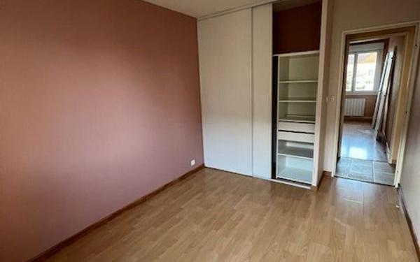 Appartement à vendre    5 pièces • 93,67 m2 Argentan