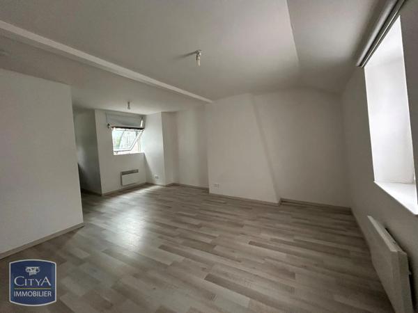 Appartement à louer 1 pièce 29m² Cambrai (59400)