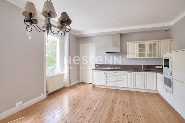 APPARTEMENT DE STANDING 2 CHAMBRES SAINT BRIEUC GARE SNCF AVEC JARDIN