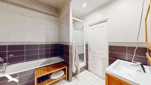 Appartement à vendre 190 000 € Marseille 13 5 p 137 m² DPE D