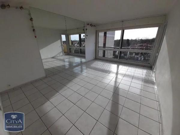 Appartement à louer 4 pièces 84.62m² Ris-Orangis (91130)
