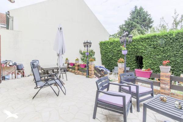 Maison à vendre 535 000 € Poissy 5 p 93 m² DPE D