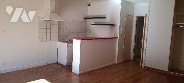 A VENDRE MONTESQUIEU VOLVESTRE petit immeuble conviendrait en investissement