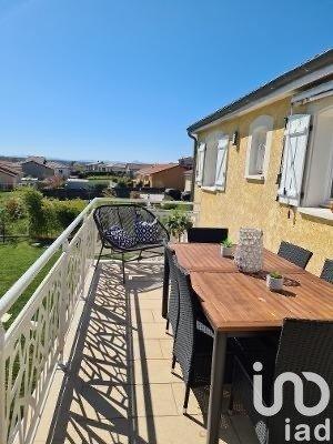 Maison 5 pièces de 141 m² à Thiers (63300)