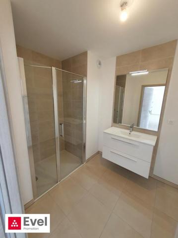 Amnéville - T3 avec terrasse, stationnements, cellier, PMR