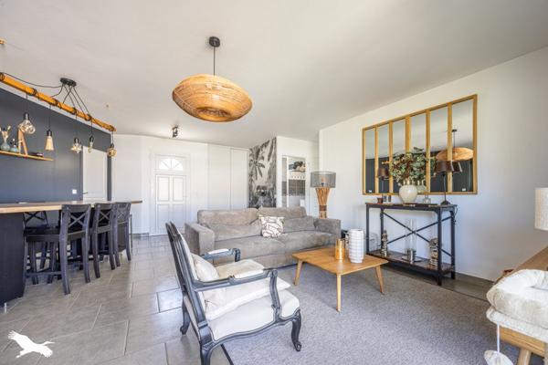Maison à vendre 317 000 € Angliers 5 p 94 m² DPE C