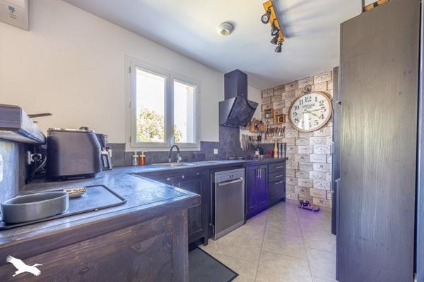 Maison à vendre 317 000 € Angliers 5 p 94 m² DPE C