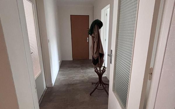 Appartement à vendre    3 pièces • 81 m2 Châlons-en-Champagne