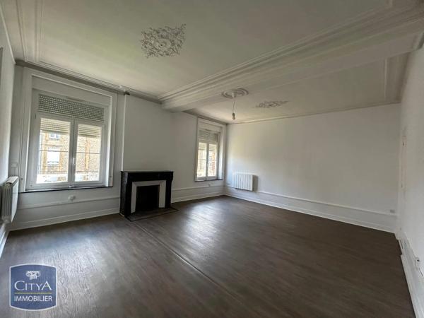 Appartement à louer 3 pièces 92m² Sedan (08200)