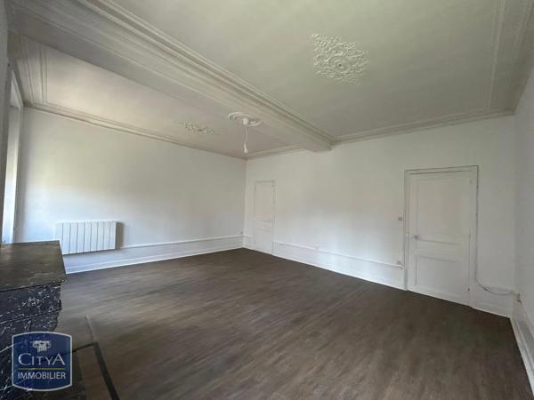 Appartement à louer 3 pièces 92m² Sedan (08200)