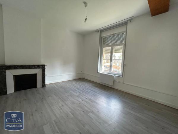 Appartement à louer 3 pièces 92m² Sedan (08200)