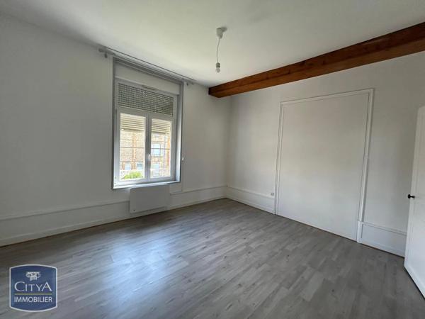 Appartement à louer 3 pièces 92m² Sedan (08200)