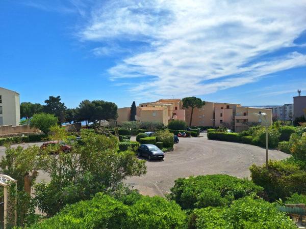 Appartement Sete 2 pièce(s) cabine 29.92 m2