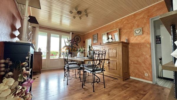 Vente Appartement78,09 m² - 4 Pièces - BORDEAUX (33200)