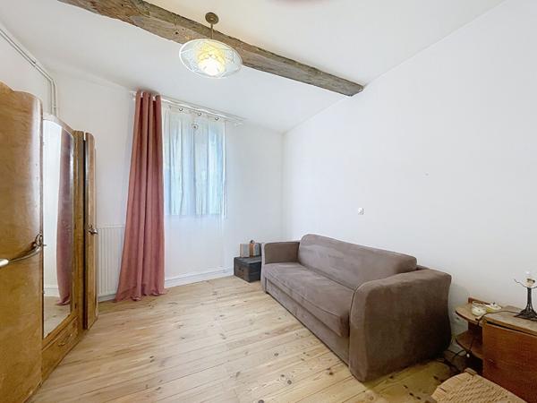 A vendre maison de caractère, quartier calme, centre ville Auch avec extérieur