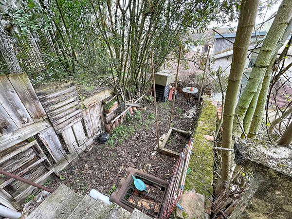 A vendre maison de caractère, quartier calme, centre ville Auch avec extérieur