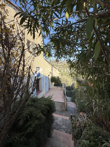 Maison 5 pièce(s) 3 chambre(s) 141 m²