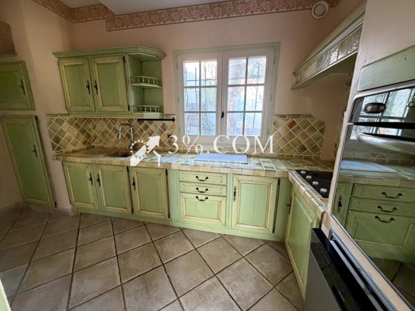 Maison 5 pièce(s) 3 chambre(s) 141 m²