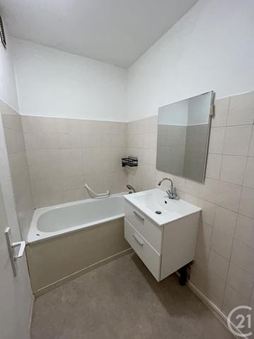 Appartement à vendre  2 pièces - 49,88 m2 AVON - 77