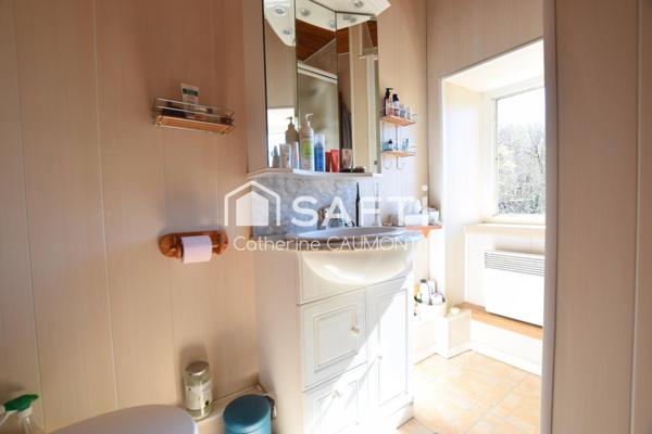 Charmante maison de hameau, garage, terrain