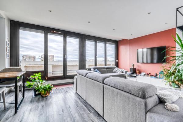 EXCLUSIVITÉ, Christophe Michaudelle Capifrance vous propose à MEAUX, appartement 4 pièces avec ses 2 terrasses (65 m²) - 3 chambres - dernier étage - 1 place de stationnement.