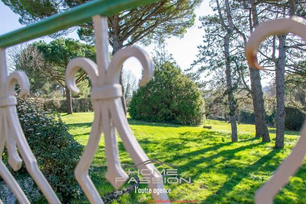 SAINT PALAIS/MER - VILLA SUR PARC DE 4485m2