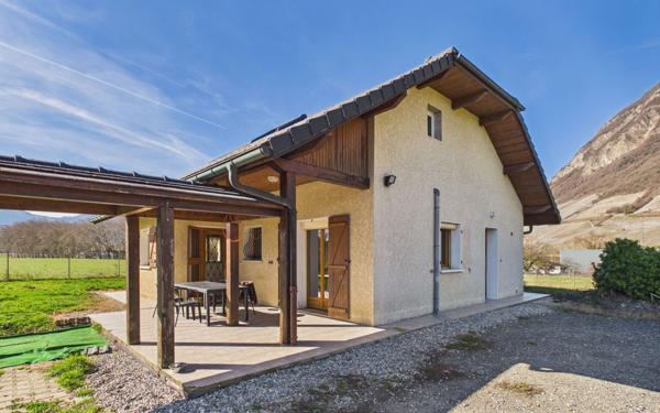 Maison à vendre    5 pièces • 112,61 m2 Francin