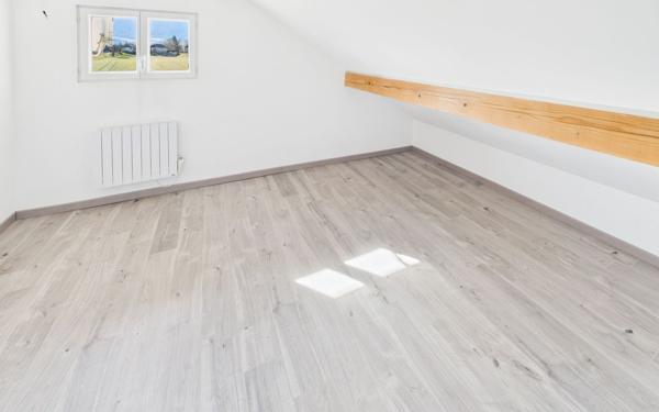 Maison à vendre    5 pièces • 112,61 m2 Francin