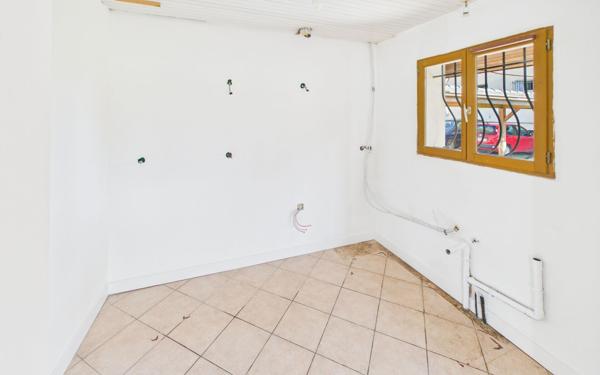 Maison à vendre    5 pièces • 112,61 m2 Francin