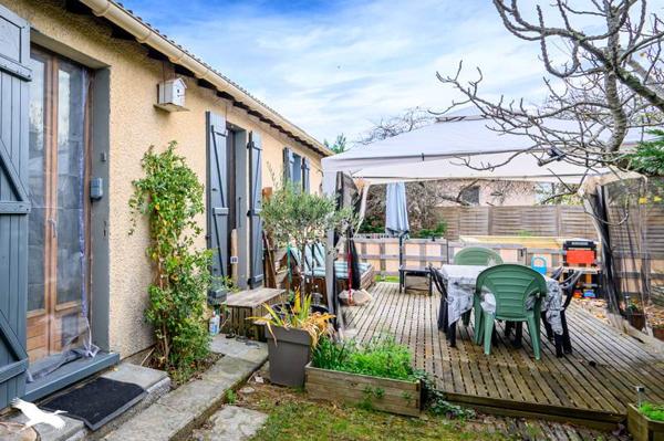 Maison à vendre |  Labastide-Saint-Pierre |  4 pièces | 100 m²