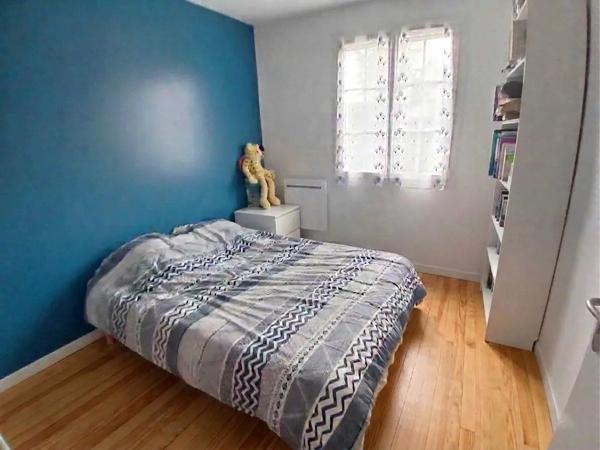 Vente                                                      Maison
                        
                     5 pièces                      108 m2                     à Saint-Sébastien-sur-Loire