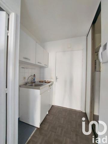 Studio 1 pièce de 25 m² à Charenton-le-Pont (94220)