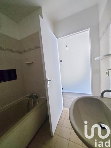 Studio 1 pièce de 25 m² à Charenton-le-Pont (94220)