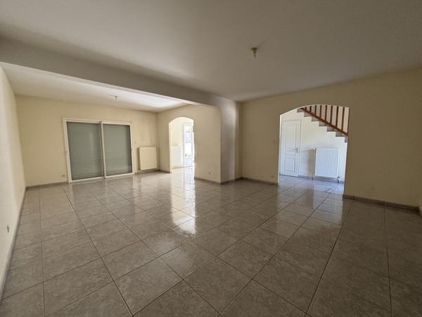 Maison 5 pièce(s) 4 chambre(s) 134 m²