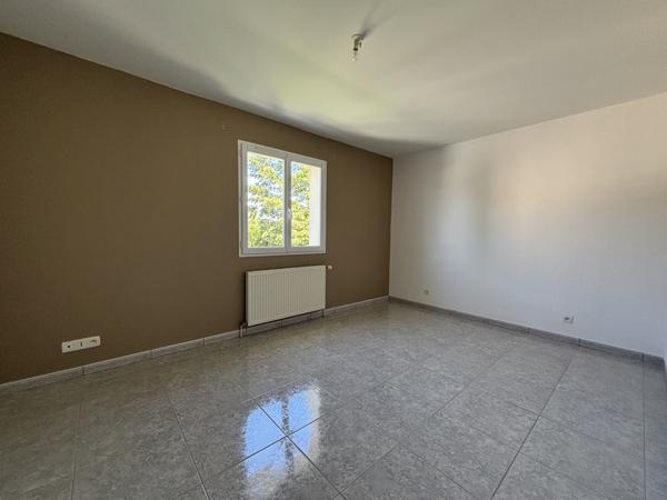 Maison 5 pièce(s) 4 chambre(s) 134 m²