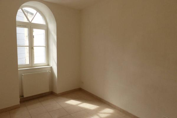 Appartement T2 - 38m²- proche centre-ville ANNONAY