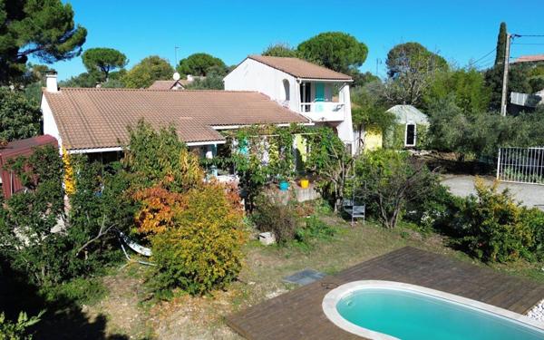 Maison à vendre    5 pièces •  Langlade