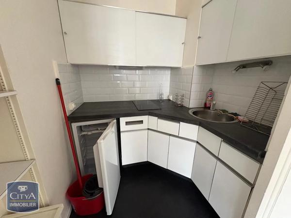Appartement à louer 2 pièces 26.63m² Saint-Étienne (42000)