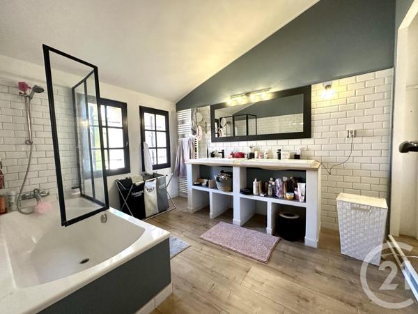 Maison à vendre  4 pièces - 100,80 m2 LA SEYNE SUR MER - 83