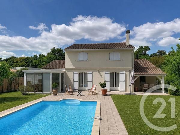 Maison à vendre  6 pièces - 147 m 2   PESSAC  - 33
