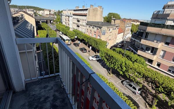 Appartement à louer    1 pièce •  Chelles