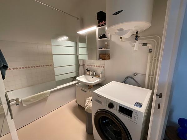 Bel Appartement T2 à louer, centre ville, dans résidence calme