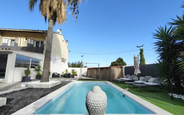 Appartement à vendre    4 pièces • 96,70 m2 La Seyne-sur-Mer