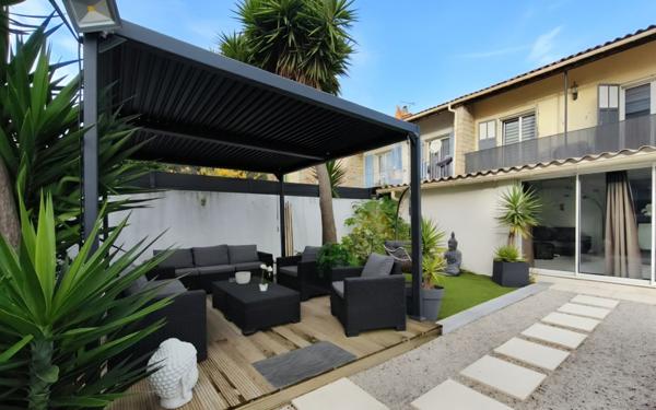 Appartement à vendre    4 pièces • 96,70 m2 La Seyne-sur-Mer